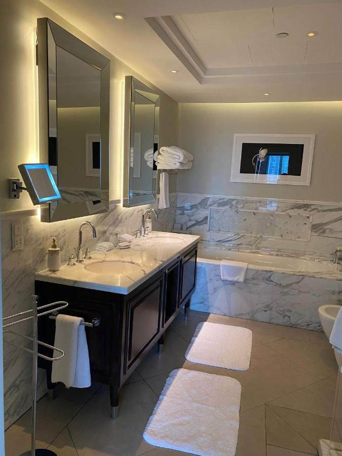 Amazing 2 Bedroom With Full Burj View Dubai Bagian luar foto